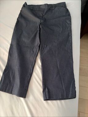Men's pants subcategory identification